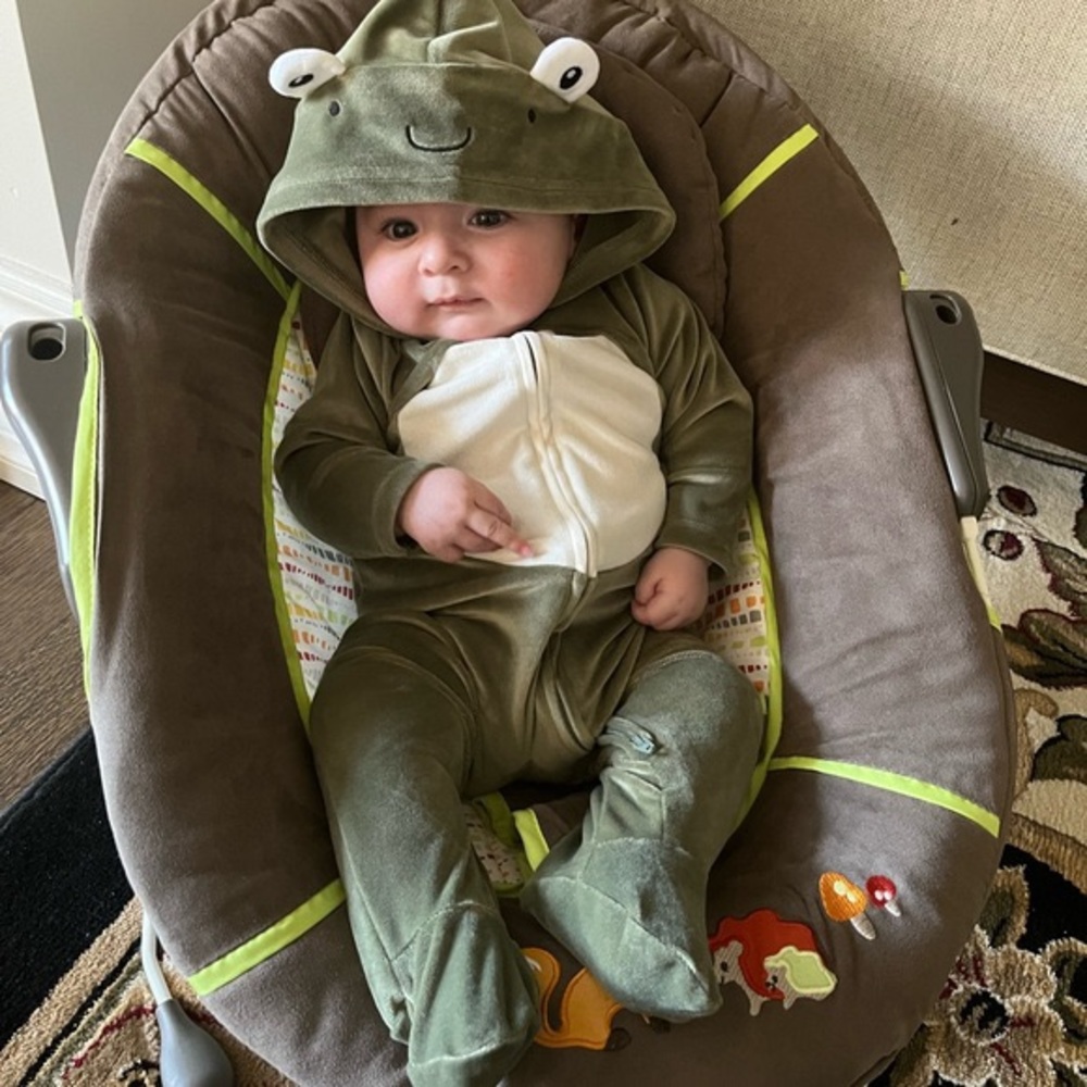 Frog suit